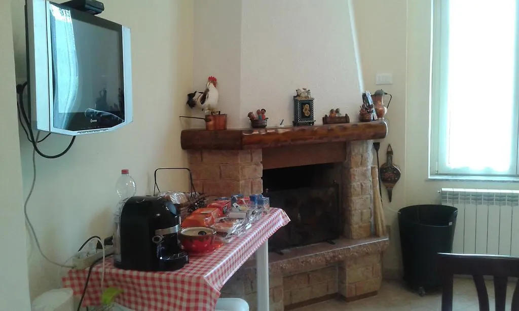 La Villa Morandi Marzio 0*,  Italy